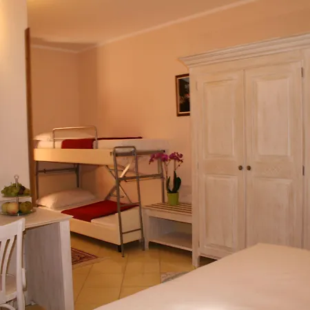 La Loggia Hotel