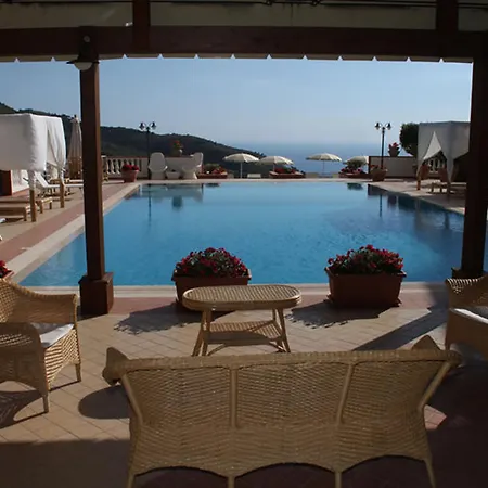 La Loggia 4*