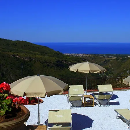 La Loggia 4*